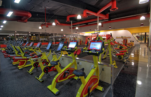 Gym «Retro Fitness», reviews and photos, 675 E Foothill Blvd, Pomona, CA 91767, USA