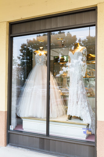 Bridal Shop «Elegant Bride», reviews and photos, 5091 N Fresno St #110, Fresno, CA 93710, USA
