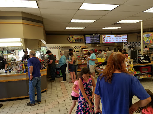 Grocery Store «Market At Locust Grove», reviews and photos, 32301 Constitution Hwy, Locust Grove, VA 22508, USA