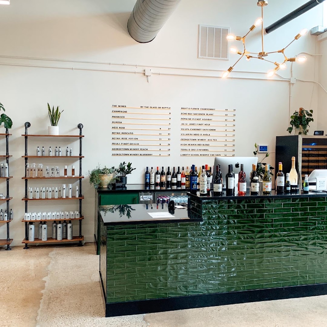 Grow Salon + Wine Bar