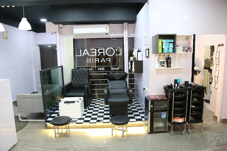 AJ's Salon Bengaluru