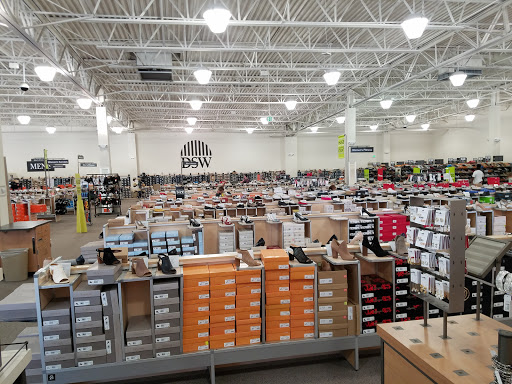 Shoe Store «DSW Designer Shoe Warehouse», reviews and photos, 314 Marketplace Mile, Plainfield, IN 46168, USA