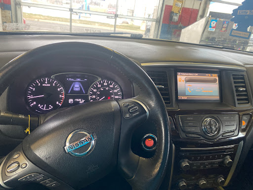 Used Car Dealer «Lakeside Auto Sales Inc», reviews and photos, 44903 N Gratiot Ave, Charter Twp of Clinton, MI 48036, USA