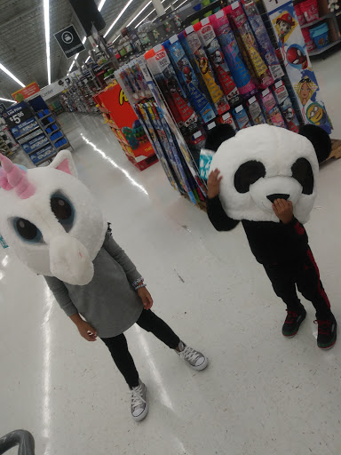 Department Store «Walmart Supercenter», reviews and photos, 100 THF Blvd, Chesterfield, MO 63005, USA