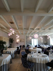 Atmosphère du Restaurant français Le Sabot de l'Atre à Saint-Maurice-de-Lignon - n°14