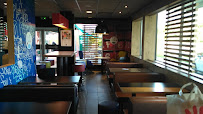 Atmosphère du Restauration rapide McDonald's à Rillieux-la-Pape - n°9
