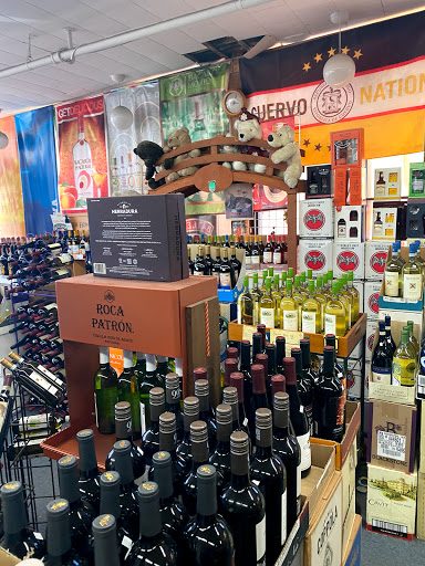 Liquor Store «West Hills Wines & Liquors», reviews and photos, 1720 New York Ave, Huntington Station, NY 11746, USA