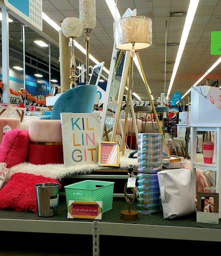 Home Goods Store «At Home», reviews and photos, 10140 N 91st Ave, Peoria, AZ 85345, USA