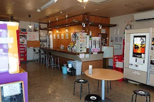 Vending Machine Cafeteria image