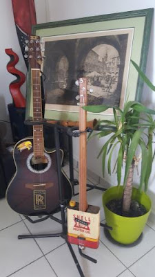 Kercy Guitar Box à Puylaroque