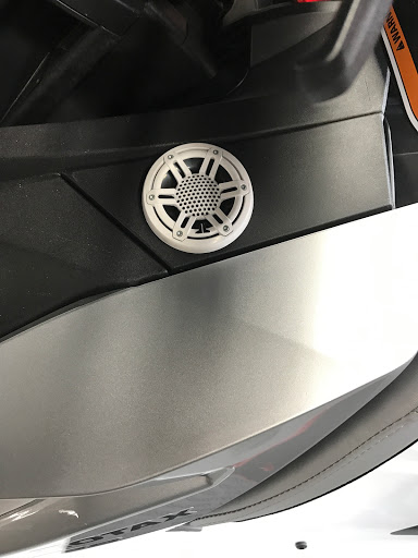 Motorcycle Dealer «Crossbay Motorsports of Howard Beach», reviews and photos, 164-01 Cross Bay Blvd, Howard Beach, NY 11414, USA