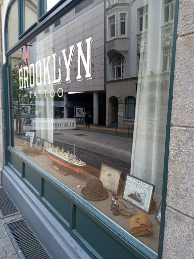 Tattoo Shop «Brooklyn Tattoo», reviews and photos, 279 Smith St, Brooklyn, NY 11231, USA