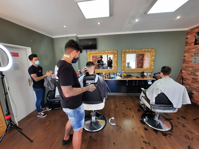 "The Count Cut BarberShop" - Sesimbra