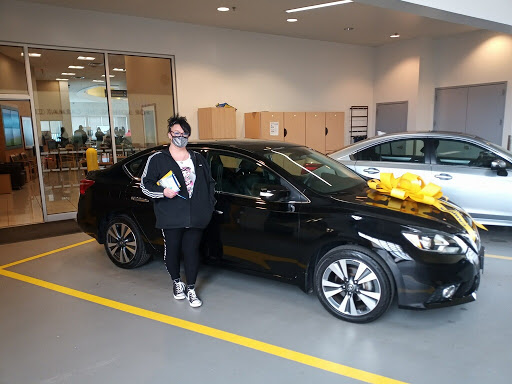 Used Car Dealer «CarMax», reviews and photos, 4990 I-70 North Outer Rd, St Peters, MO 63376, USA