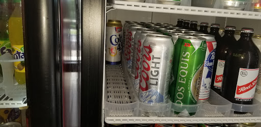 Liquor Store «Majestic Spirits-Wine & Liquor», reviews and photos, 3705 Malco Way, Memphis, TN 38125, USA