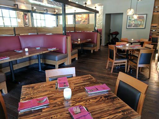 Shopping Mall «Quail Hill Shopping Center», reviews and photos, 6501 - 6875 Quail Hill Pkwy, Irvine, CA 92603, USA