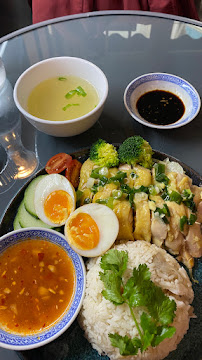Soupe du Restaurant vietnamien Haïnan chicken rice à Paris - n°19