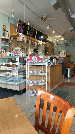 Coffee Shop «Air Play Espresso and Bakery», reviews and photos, 115 E 3rd St, Sterling, IL 61081, USA