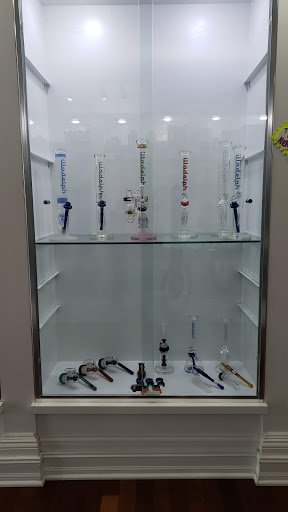 Tobacco Shop «The U Smoke Shop», reviews and photos, 5827 Sunset Dr, South Miami, FL 33143, USA