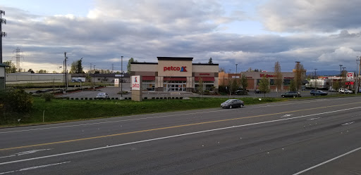 Pet Supply Store «Petco Animal Supplies», reviews and photos, 9004 Vernon Rd, Lake Stevens, WA 98258, USA