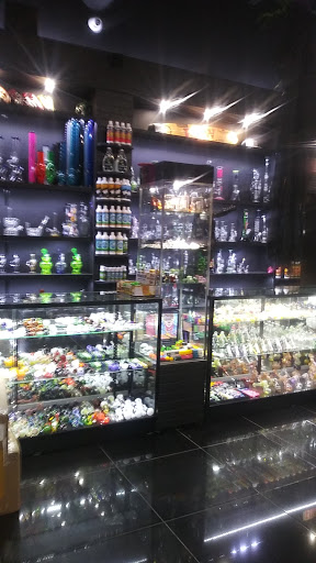 Vaporizer Store «ROCK N ROLL IT SMOKE SHOP AND VAPE SHOP», reviews and photos, 11750 Barker Cypress Rd, Cypress, TX 77433, USA