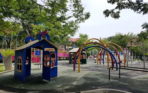 Youth Park Accessible Playground ( அணுகக்கூடிய விளையாட்டு மைதானம்) image