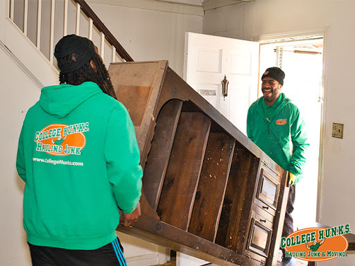 Moving Company «College Hunks Hauling Junk and Moving», reviews and photos, 8603 Cincinnati Columbus Rd f, West Chester Township, OH 45069, USA