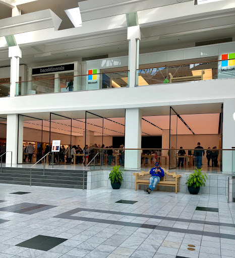 Apple Green Hills, 2126 Abbott Martin Rd, Nashville, TN 37215, USA, 