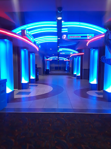 Shopping Mall «The Shops at Stonefield», reviews and photos, 2100 Hydraulic Rd, Charlottesville, VA 22901, USA