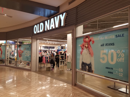 Clothing Store «Old Navy», reviews and photos, 1961 Chain Bridge Rd, McLean, VA 22102, USA