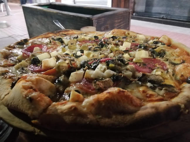 Opiniones de Mediterraneo Pizzas Artesanales en Quillota - Restaurante
