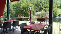 Atmosphère du Restaurant Le Pont à Goumois - n°3