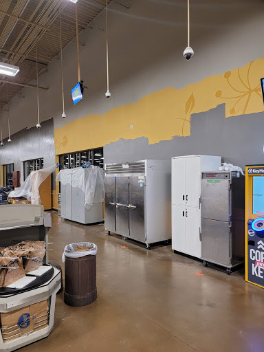 Shopping Mall «Poplar Plaza Shopping Center», reviews and photos, 3440 Poplar Ave, Memphis, TN 38111, USA