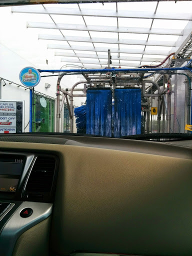 Car Wash «Mr. Clean Car Wash & Oil Change - Round Rock», reviews and photos, 2301 S Interstate 35, Round Rock, TX 78664, USA