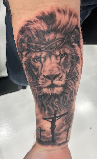 Explore tattoo ideas hombre, creative tattoo ideas in Huntsville, available at Art-I-Facts Tattoo Gallery