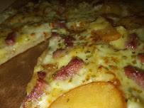 Plats et boissons du Pizzeria Domino's Pizza Albi - n°5
