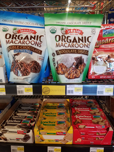 Grocery Store «Cross Road Grocery & Video», reviews and photos, 7802 Silver Lake Rd, Maple Falls, WA 98266, USA