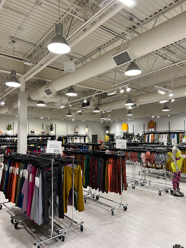 Sportswear Store «lululemon», reviews and photos, 6800 N 95th Ave #380, Glendale, AZ 85305, USA