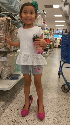 Clothing Store «Ross Dress for Less», reviews and photos, 330 N Hwy 67, Cedar Hill, TX 75104, USA