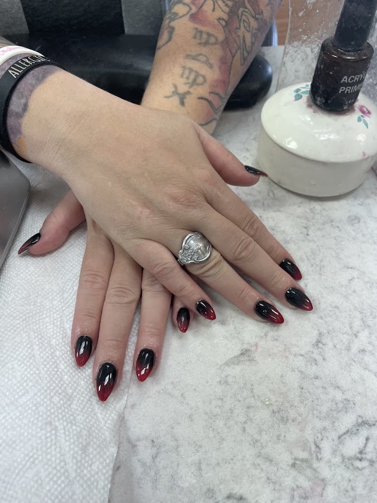 First Nails 41056