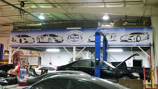 Auto Body Shop «Dayas Custom Auto», reviews and photos, 6650 Kingspointe Pkwy, Orlando, FL 32819, USA