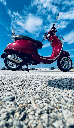 Vespa Downers Grove, 2101 Ogden Ave, Downers Grove, IL 60515, USA, 