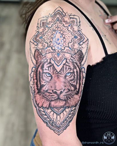 Explore skull and roses tattoo ideas, creative tattoo ideas in Grants Pass, available at Black Moth Studio