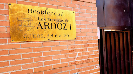 Clínica Veterinaria Poveda en Roquetas de Mar