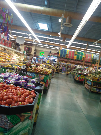 Supermarket «Vallarta Supermarkets», reviews and photos, 18571 Soledad Canyon Rd, Canyon Country, CA 91351, USA