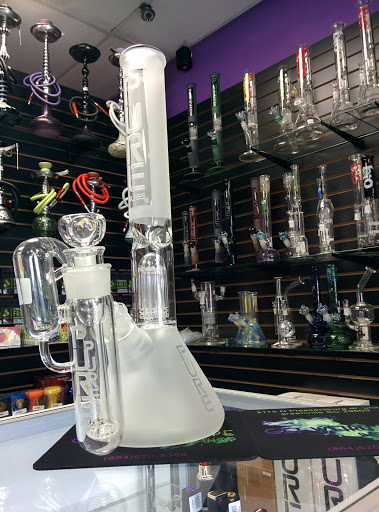 Vaporizer Store «Get Weird Vape Smoke Shop», reviews and photos, 3113 N Pleasantburg Dr c, Greenville, SC 29609, USA