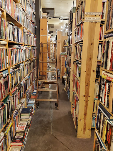Used Book Store «Jackson Street Booksellers», reviews and photos, 1119 Jackson St, Omaha, NE 68102, USA