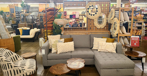 Shopping Mall «Old Town Shopping Center», reviews and photos, 5500 Greenville Ave, Dallas, TX 75206, USA