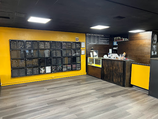 Explore henna tattoo ideas for guys, creative tattoo ideas in Bradenton, available at Classic Ink Tattoo Studio