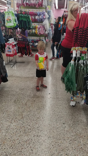 Discount Store «Fallas Discount Stores», reviews and photos, 19719 Sherman Way, Winnetka, CA 91306, USA